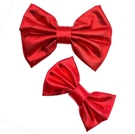 Red metallic bow